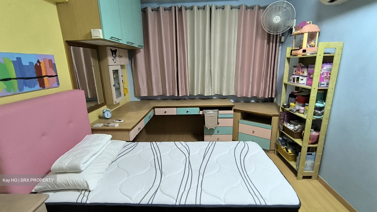 Blk 232 Tampines Street 21 (Tampines), HDB 5 Rooms #633750201